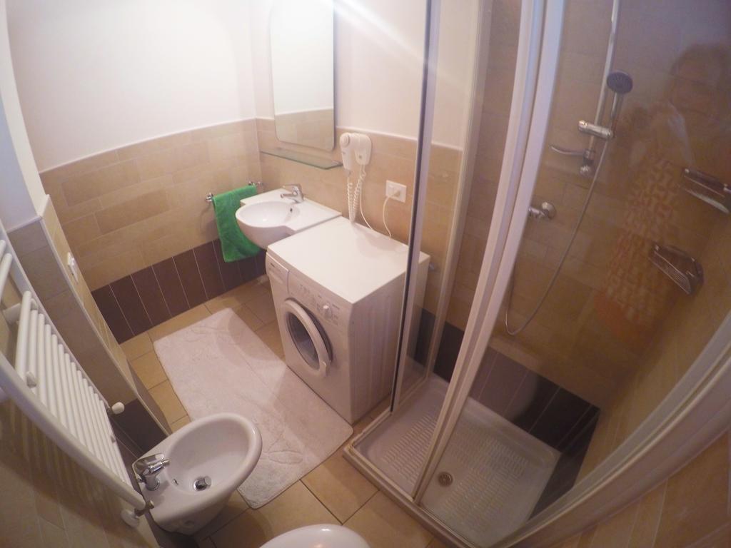 Residence Le Piramidi Каорле Экстерьер фото
